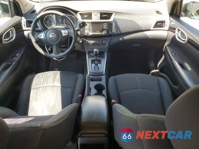 Zdjęcie 8 z 12 samochodu: 2017 NISSAN SENTRA SV VIN:3N1AB7AP9HY306699 - miniatura