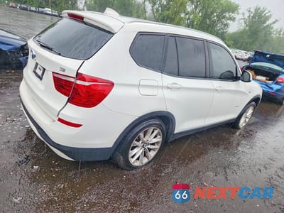 Trzecie zdjęcie samochodu z tyłu: 2016 BMW X3 XDRIVE28I VIN:5UXWX9C59G0D64964 - miniatura