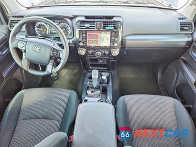Zdjęcie 8 z 13 samochodu: 2024 TOYOTA 4RUNNER TRD OFF-ROAD VIN:JTEPU5JR0R6244654 - miniatura