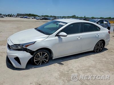 2022 KIA FORTE LXS 3KPF24AD5NE456071 - główne zdjęcie licytacji z USA - miniatura