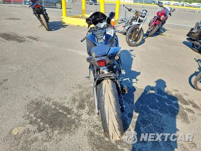 Czwarte zdjęcie samochodu z boku: 2020 YAMAHA YZF-R6 VIN:JYARJ28E1LA007534 - miniatura