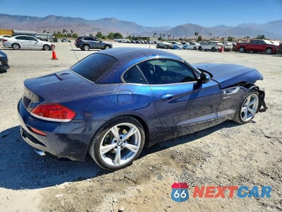 Trzecie zdjęcie samochodu z tyłu: 2015 BMW Z4 SDRIVE35I VIN:WBALM7C56FJ798876 - miniatura