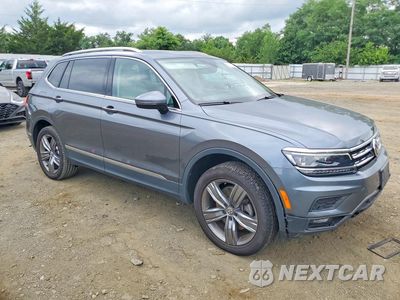 Czwarte zdjęcie samochodu z boku: 2019 VOLKSWAGEN TIGUAN SEL PREMIUM VIN:3VV4B7AX9KM155759 - miniatura