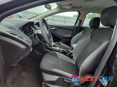 Zdjęcie 7 z 12 samochodu: 2014 FORD FOCUS SE VIN:1FADP3F27EL366248 - miniatura