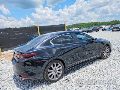 Trzecie zdjęcie samochodu z tyłu: 2021 MAZDA 3 SELECT VIN:JM1BPBBL9M1343168 - miniatura