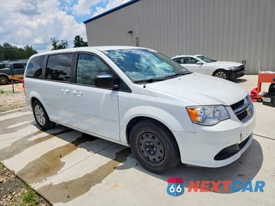 Czwarte zdjęcie samochodu z boku: 2016 DODGE GRAND CARAVAN SE VIN:2C4RDGBG9GR194879 - miniatura