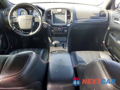 Zdjęcie 8 z 12 samochodu: 2013 CHRYSLER 300 S VIN:2C3CCABG5DH547257 - miniatura