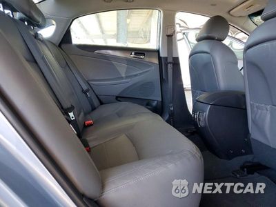 Zdjęcie 10 z 12 samochodu: 2013 HYUNDAI SONATA HYBRID VIN:KMHEC4A43DA071467 - miniatura