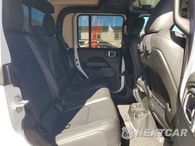 Zdjęcie 10 z 13 samochodu: 2025 JEEP GLADIATOR SPORT VIN:1C6PJTAG3SL532862 - miniatura