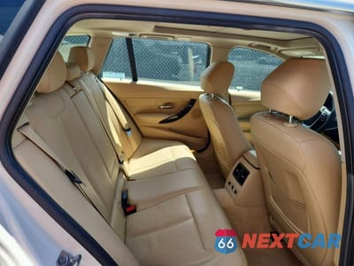 Zdjęcie 10 z 12 samochodu: 2015 BMW 328 XI VIN:WBA3G7C55FK481317 - miniatura
