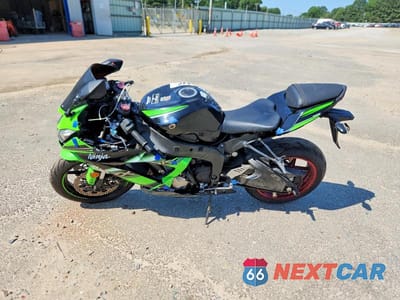 Trzecie zdjęcie samochodu z tyłu: 2016 KAWASAKI ZX636 E VIN:JKBZXJE13GA020960 - miniatura