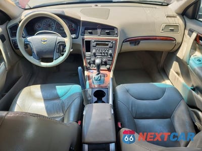 Zdjęcie 8 z 12 samochodu: 2005 VOLVO XC70 VIN:YV1SZ592951200998 - miniatura