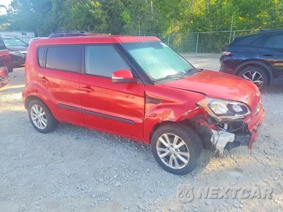 Czwarte zdjęcie samochodu z boku: 2013 KIA SOUL + VIN:KNDJT2A65D7486652 - miniatura
