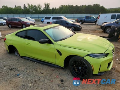 Czwarte zdjęcie samochodu z boku: 2022 BMW M4 COMPETITION VIN:WBS33AZ00NCH80242 - miniatura