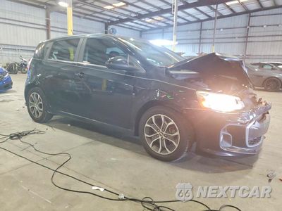 Czwarte zdjęcie samochodu z boku: 2017 CHEVROLET SONIC LT VIN:1G1JD6SH8H4176645 - miniatura