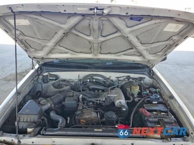 Zdjęcie 11 z 12 samochodu: 2000 TOYOTA TACOMA XTRACAB VIN:4TAVL52N1YZ641891 - miniatura