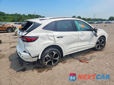 Trzecie zdjęcie samochodu z tyłu: 2024 FORD ESCAPE ST LINE SELECT VIN:1FMCU9NA3RUA52070 - miniatura
