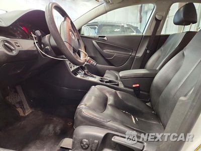 Zdjęcie 7 z 13 samochodu: 2007 VOLKSWAGEN PASSAT 2.0T VIN:WVWAK73C27P078889 - miniatura