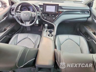 Zdjęcie 8 z 12 samochodu: 2021 TOYOTA CAMRY SE NIGHTSHADE VIN:4T1G11AK2MU451653 - miniatura