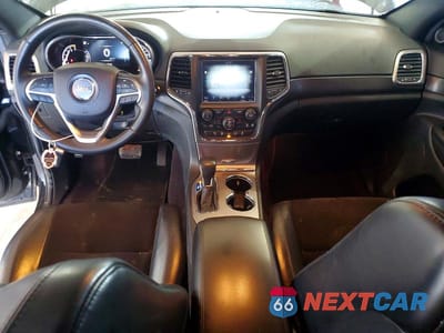 Zdjęcie 8 z 13 samochodu: 2018 JEEP GRAND CHEROKEE LAREDO VIN:1C4RJFAG6JC202988 - miniatura