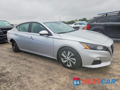 Czwarte zdjęcie samochodu z boku: 2022 NISSAN ALTIMA S VIN:1N4BL4BV4NN362462 - miniatura