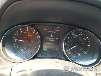 Zdjęcie 9 z 14 samochodu: 2018 NISSAN ROGUE SV VIN:5N1AT2MT3JC812934 - miniatura