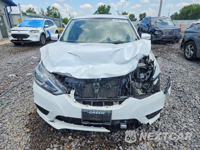 Piąte zdjęcie samochodu w środku: 2018 NISSAN SENTRA SV VIN:3N1AB7AP3JY265928 - miniatura