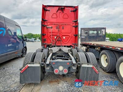 Zdjęcie 6 z 13 samochodu: 2018 FREIGHTLINER CASCADIA 125 SEMI TRUCK VIN:1FUJGLDR4JLJK5053 - miniatura
