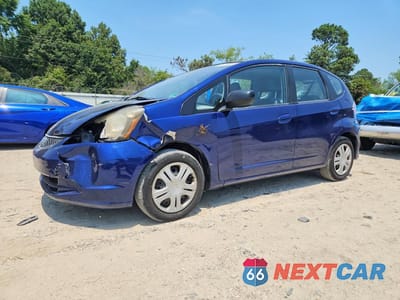2010 HONDA FIT JHMGE8H28AC015333 - główne zdjęcie licytacji z USA - miniatura