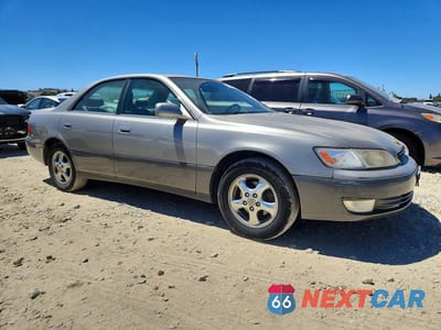 Czwarte zdjęcie samochodu z boku: 1997 LEXUS ES 300 VIN:JT8BF22G6V0044541 - miniatura