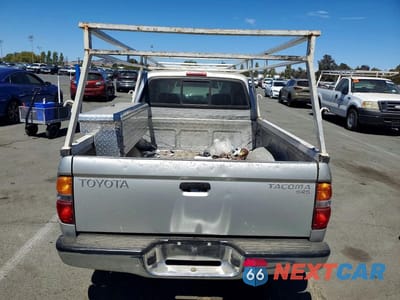 Zdjęcie 6 z 13 samochodu: 2002 TOYOTA TACOMA BASE VIN:5TEVL52N52Z057154 - miniatura