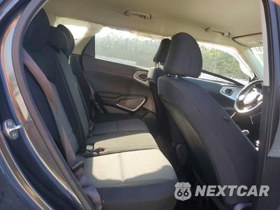 Zdjęcie 10 z 12 samochodu: 2023 KIA SOUL LX VIN:KNDJ23AU0P7882306 - miniatura
