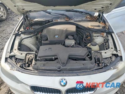Zdjęcie 11 z 12 samochodu: 2013 BMW 328 XI SULEV VIN:WBA3B5C51DF591077 - miniatura