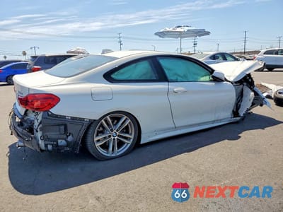 Trzecie zdjęcie samochodu z tyłu: 2018 BMW 440I VIN:WBA4W7C55JAB87943 - miniatura