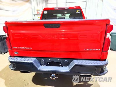 Zdjęcie 6 z 13 samochodu: 2020 CHEVROLET SILVERADO K1500 TRAIL BOSS CUSTOM VIN:1GCPYCEF5LZ271111 - miniatura