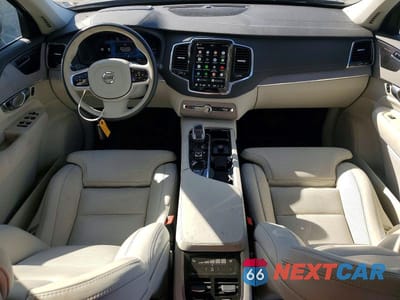 Zdjęcie 8 z 14 samochodu: 2025 VOLVO XC90 ULTRA VIN:YV4H60PF2S1309586 - miniatura
