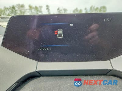 Zdjęcie 9 z 13 samochodu: 2023 TOYOTA PRIUS XLE VIN:JTDADABU6P3003850 - miniatura
