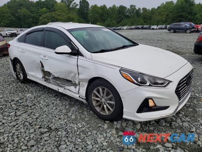 Czwarte zdjęcie samochodu z boku: 2019 HYUNDAI SONATA SE VIN:5NPE24AF2KH739709 - miniatura