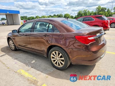 Drugie zdjęcie samochodu z przodu: 2012 CHRYSLER 200 TOURING VIN:1C3CCBBG8CN283110 - miniatura