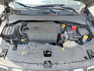 Zdjęcie 11 z 12 samochodu: 2022 JEEP COMPASS LATITUDE VIN:3C4NJCBB1NT192932 - miniatura
