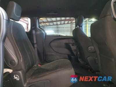 Zdjęcie 11 z 13 samochodu: 2021 CHRYSLER PACIFICA TOURING VIN:2C4RC1FG9MR593314 - miniatura