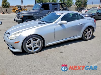 2005 MERCEDES-BENZ SLK 350 WDBWK56F15F061177 - główne zdjęcie licytacji z USA - miniatura