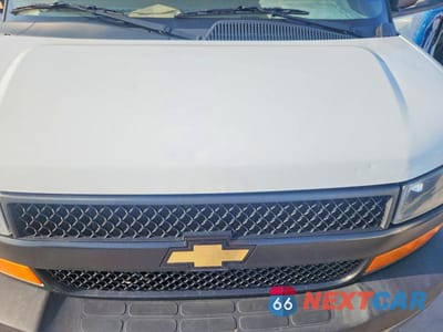 Zdjęcie 12 z 13 samochodu: 2023 CHEVROLET EXPRESS G2500 VIN:1GCWGAFP3P1242804 - miniatura