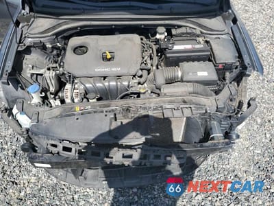 Zdjęcie 11 z 13 samochodu: 2018 HYUNDAI ELANTRA SEL VIN:5NPD84LF9JH281852 - miniatura