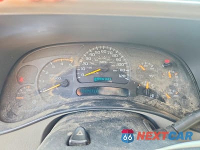 Zdjęcie 9 z 13 samochodu: 2005 CHEVROLET SILVERADO K2500 HEAVY DUTY VIN:1GCHK23U45F825566 - miniatura