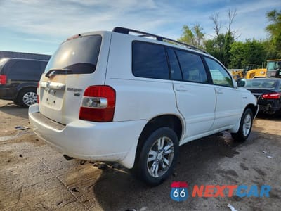 Trzecie zdjęcie samochodu z tyłu: 2006 TOYOTA HIGHLANDER HYBRID VIN:JTEEW21A560012866 - miniatura