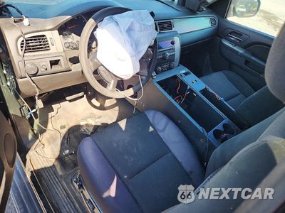 Zdjęcie 8 z 13 samochodu: 2014 CHEVROLET TAHOE POLICE VIN:1GNLC2E01ER159659 - miniatura