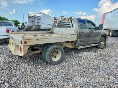 Trzecie zdjęcie samochodu z tyłu: 2015 CHEVROLET SILVERADO K3500 LT VIN:1GB5KZC89FZ512516 - miniatura
