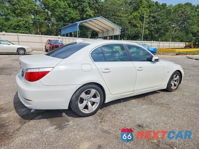 Trzecie zdjęcie samochodu z tyłu: 2008 BMW 528 I VIN:WBANU53588CT08216 - miniatura