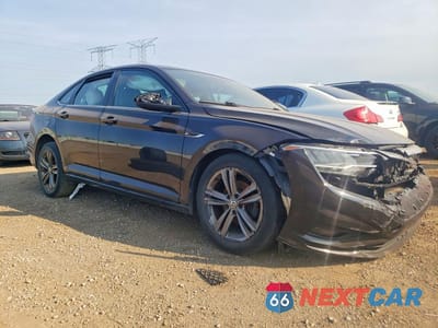 Czwarte zdjęcie samochodu z boku: 2020 VOLKSWAGEN JETTA S VIN:3VWC57BU9LM089377 - miniatura